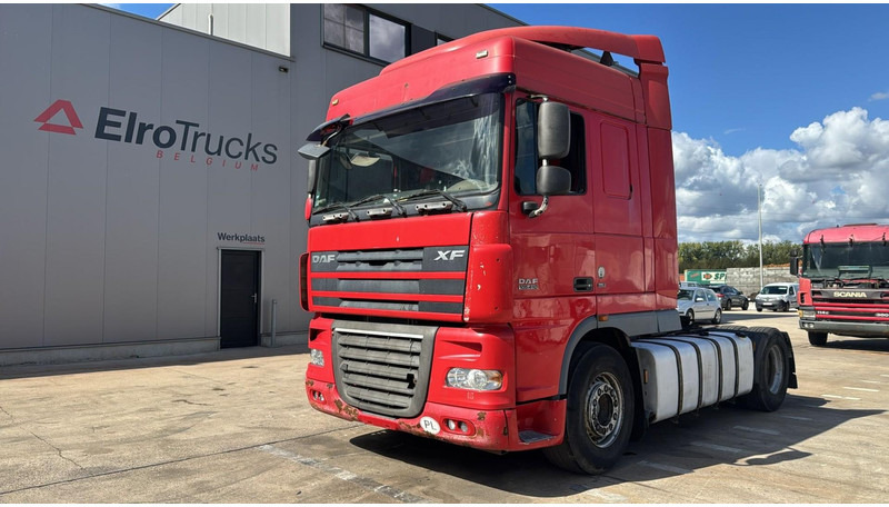 DAF XF 105.410 (BOITE MANUELLE / MANUAL GEARBOX) - Tractor unit: picture 1 DAF XF 105.410 (BOITE MANUELLE / MANUAL GEARBOX) - Tractor unit: picture 1
