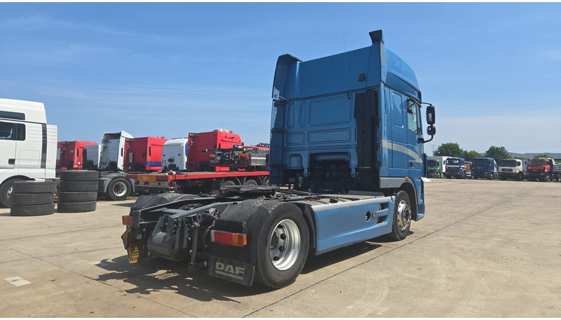 DAF XF 105.460 (BOITE MANUELLE / MANUAL GEARBOX / PARFAIT ETAT / TRES PROPRE) - Tractor unit: picture 5 DAF XF 105.460 (BOITE MANUELLE / MANUAL GEARBOX / PARFAIT ETAT / TRES PROPRE) - Tractor unit: picture 5