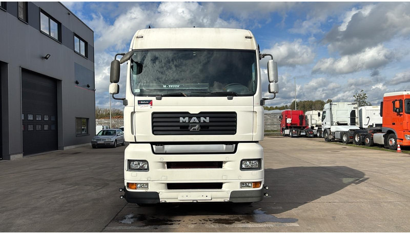 MAN TGA 18.440 (BOITE MANUELLE / MANUAL GEARBOX) - Tractor unit: picture 4 MAN TGA 18.440 (BOITE MANUELLE / MANUAL GEARBOX) - Tractor unit: picture 4
