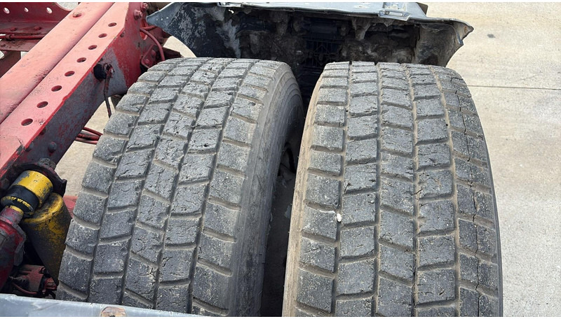 Tractor unit MAN TGA 18.480 (POMPE MANUELLE / MANUAL PUMP / MANUAL GEARBOX / BOITE MANUELLE): picture 10 Tractor unit MAN TGA 18.480 (POMPE MANUELLE / MANUAL PUMP / MANUAL GEARBOX / BOITE MANUELLE): picture 10