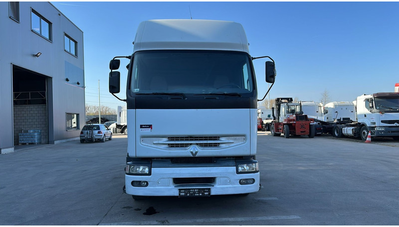 Renault Premium 420 (TRES PROPRE / PARFAIT ETAT / BOITE MANUELLE / MANUAL GEARBOX) - Tractor unit: picture 5 Renault Premium 420 (TRES PROPRE / PARFAIT ETAT / BOITE MANUELLE / MANUAL GEARBOX) - Tractor unit: picture 5