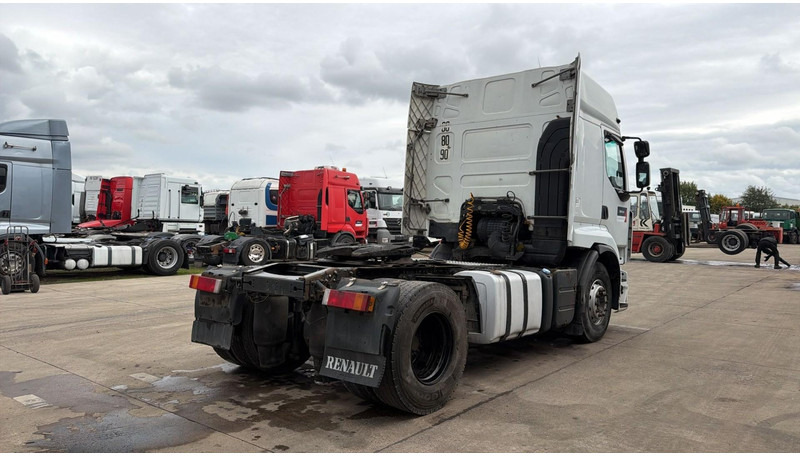 Renault Premium 450 (BOITE MANUELLE / MANUAL GEARBOX) - Tractor unit: picture 4 Renault Premium 450 (BOITE MANUELLE / MANUAL GEARBOX) - Tractor unit: picture 4