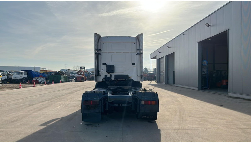 Scania 124-420 Topline (MANUAL GEARBOX / BOITE MANUELLE) - Tractor unit: picture 5 Scania 124-420 Topline (MANUAL GEARBOX / BOITE MANUELLE) - Tractor unit: picture 5