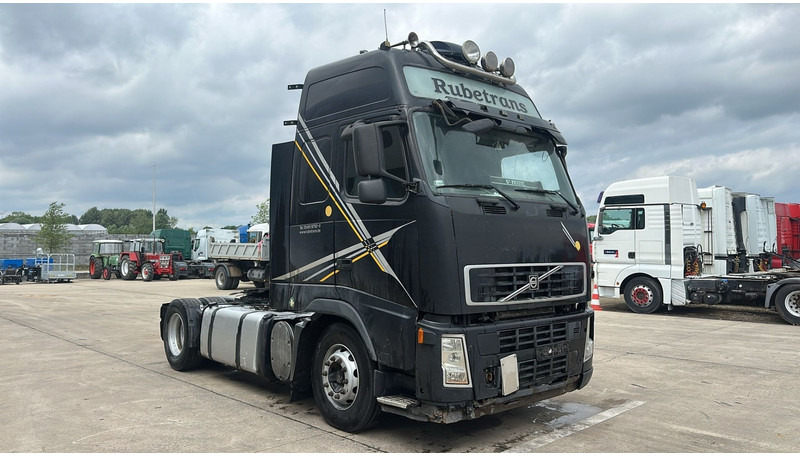 Volvo FH 440 (CAN DRIVE BUT PROBLEM WITH CLUTCH) - Tractor unit: picture 3 Volvo FH 440 (CAN DRIVE BUT PROBLEM WITH CLUTCH) - Tractor unit: picture 3