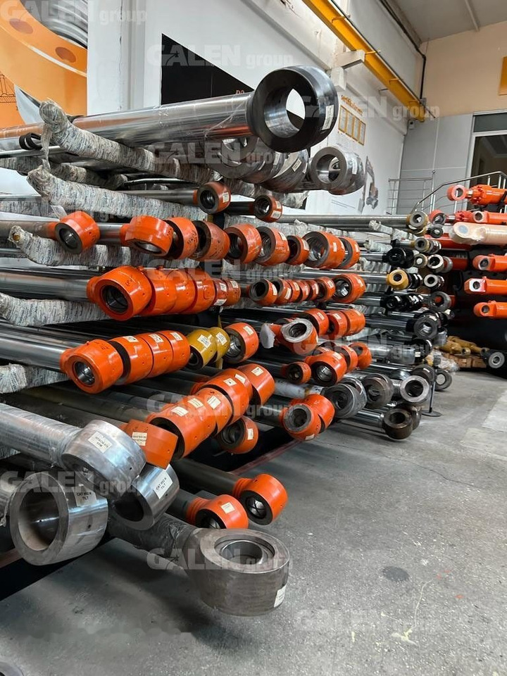 Caterpillar - Hydraulic cylinder for Excavator: picture 3 Caterpillar - Hydraulic cylinder for Excavator: picture 3