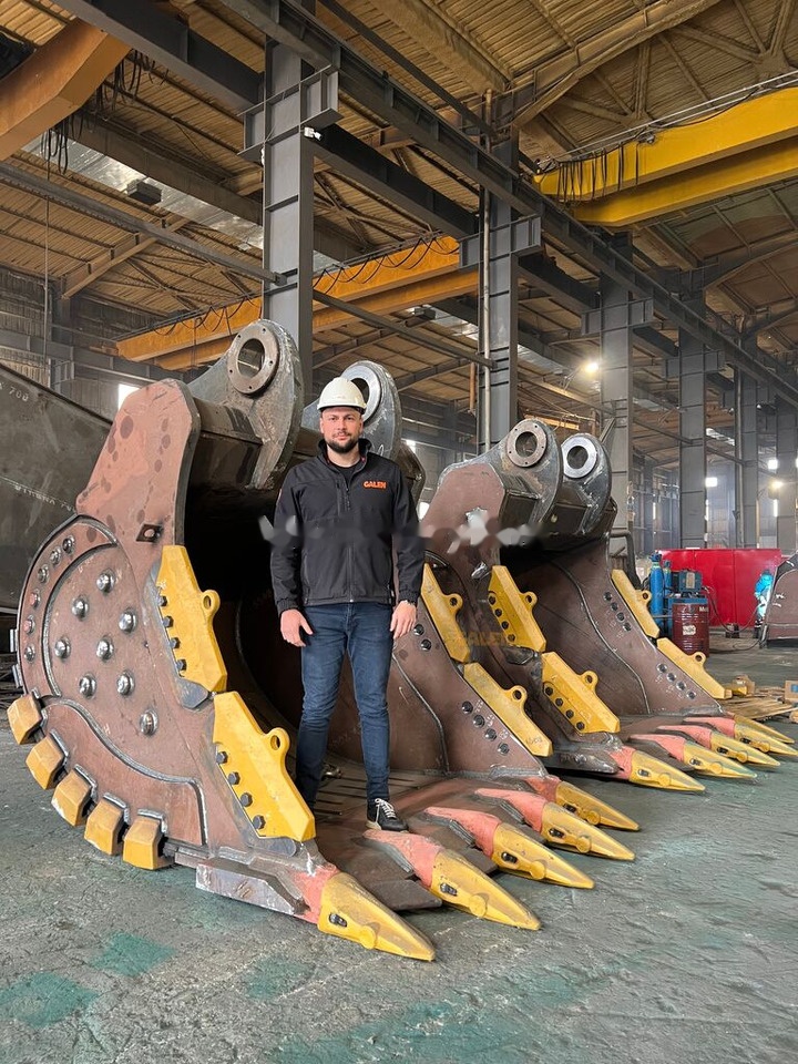 Komatsu PC1250 Extreme Heavy Duty Bucket - Excavator bucket: picture 3 Komatsu PC1250 Extreme Heavy Duty Bucket - Excavator bucket: picture 3