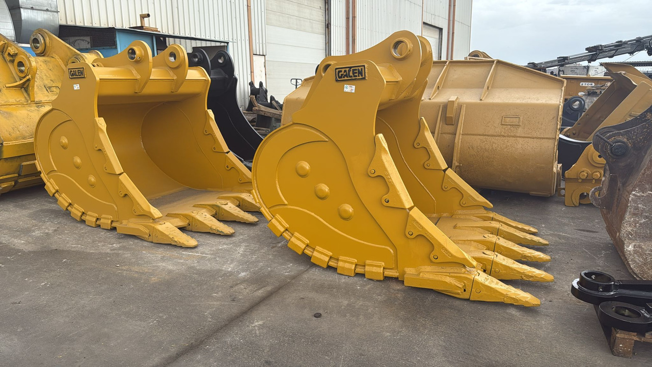 Komatsu PC350 Heavy Duty Bucket - Excavator bucket for Crawler excavator: picture 1 Komatsu PC350 Heavy Duty Bucket - Excavator bucket for Crawler excavator: picture 1