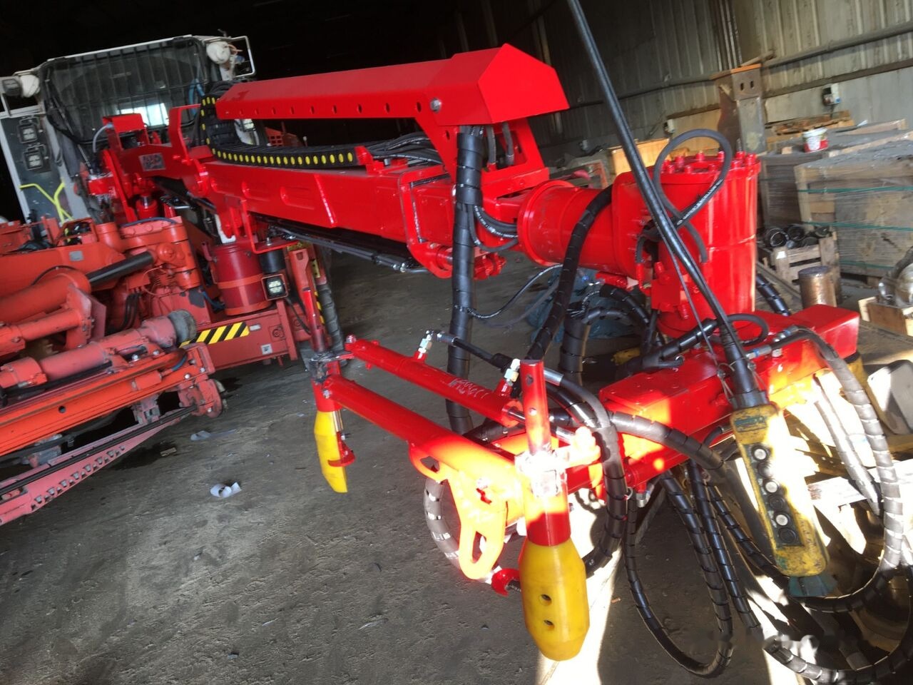 New Boom for Excavator Terex SANDVIK TELESCOPIC BOOM MANUFACTURING   tunnel: picture 7