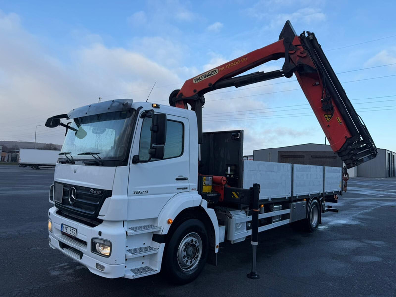 Mercedes-Benz 1829 - Dropside/ Flatbed truck, Crane truck: picture 3 Mercedes-Benz 1829 - Dropside/ Flatbed truck, Crane truck: picture 3