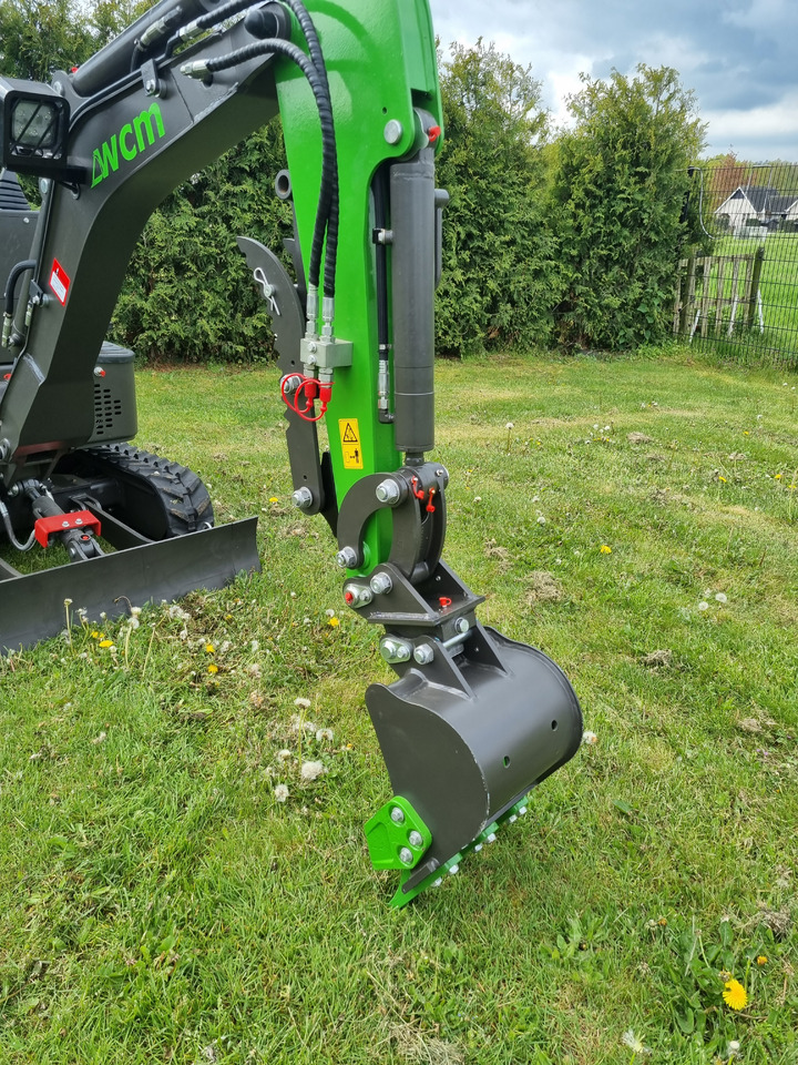 New Mini excavator WCM CTX8010: picture 10 New Mini excavator WCM CTX8010: picture 10
