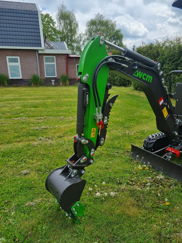New Mini excavator WCM CTX8010: picture 17 New Mini excavator WCM CTX8010: picture 17
