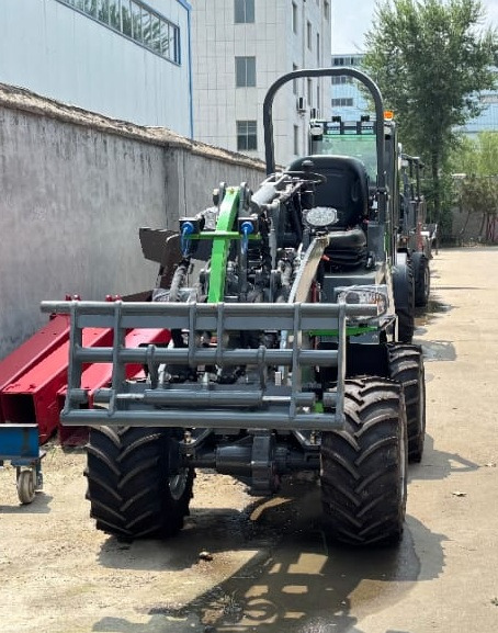 WCM -L1812 - Wheel loader: picture 5 WCM -L1812 - Wheel loader: picture 5