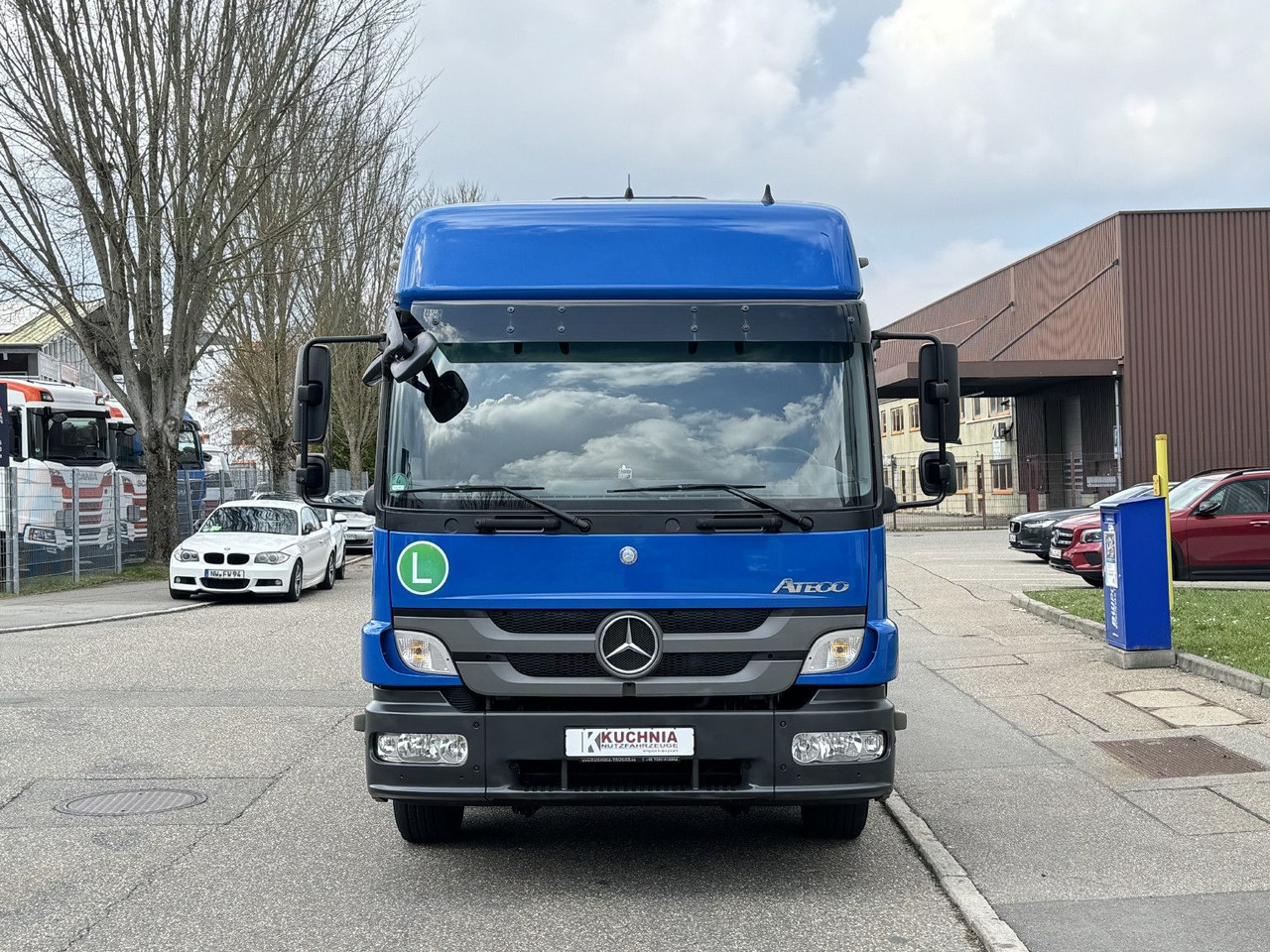 Mercedes-Benz Atego 1529 LL BDF 6-Sitze Umzug u-LBW Gr-Haus - Container transporter/ Swap body truck: picture 3 Mercedes-Benz Atego 1529 LL BDF 6-Sitze Umzug u-LBW Gr-Haus - Container transporter/ Swap body truck: picture 3