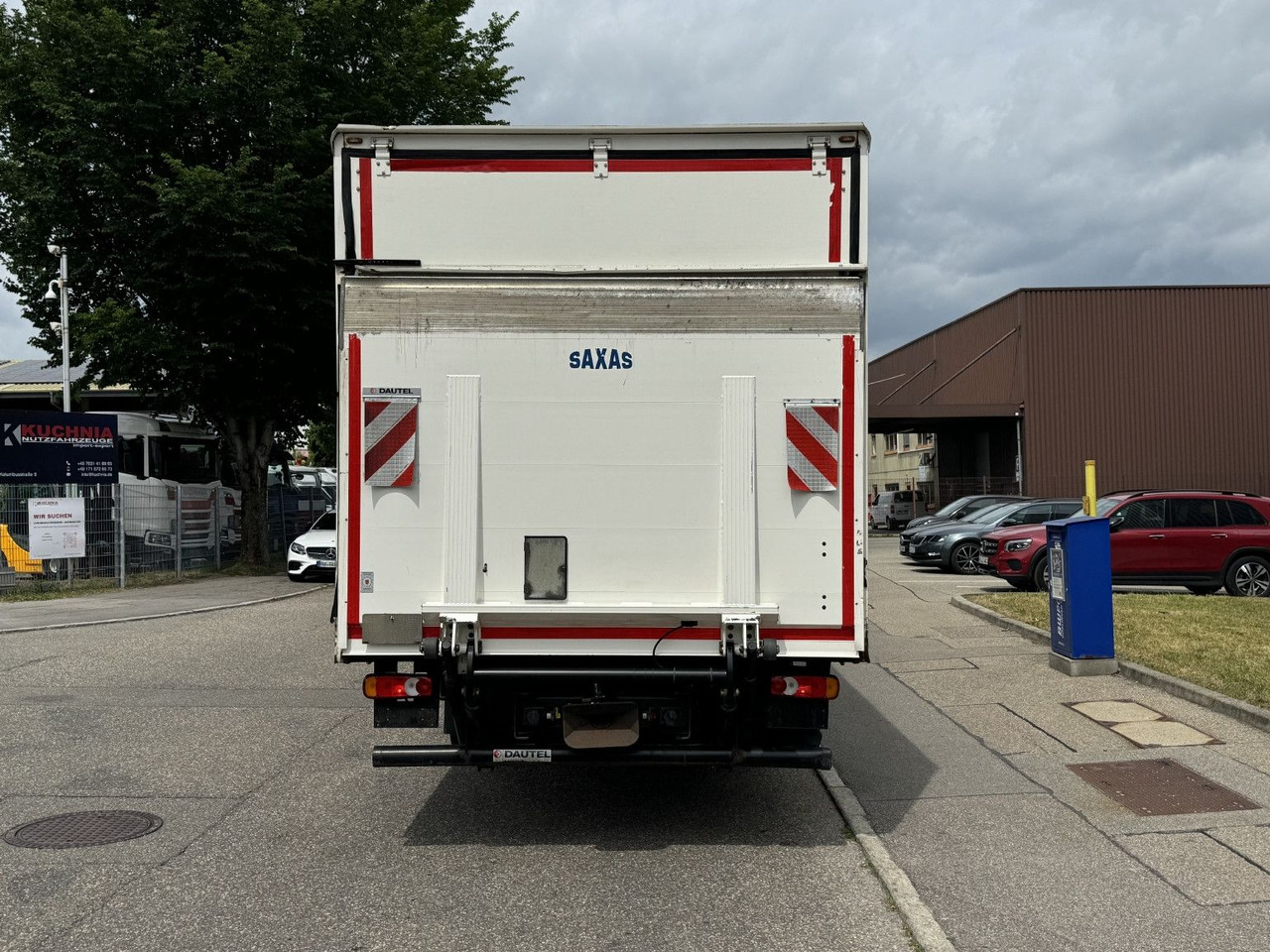 Box truck Renault D12-240 Koffer 7,3m AHK L-Haus Klima Luft: picture 6