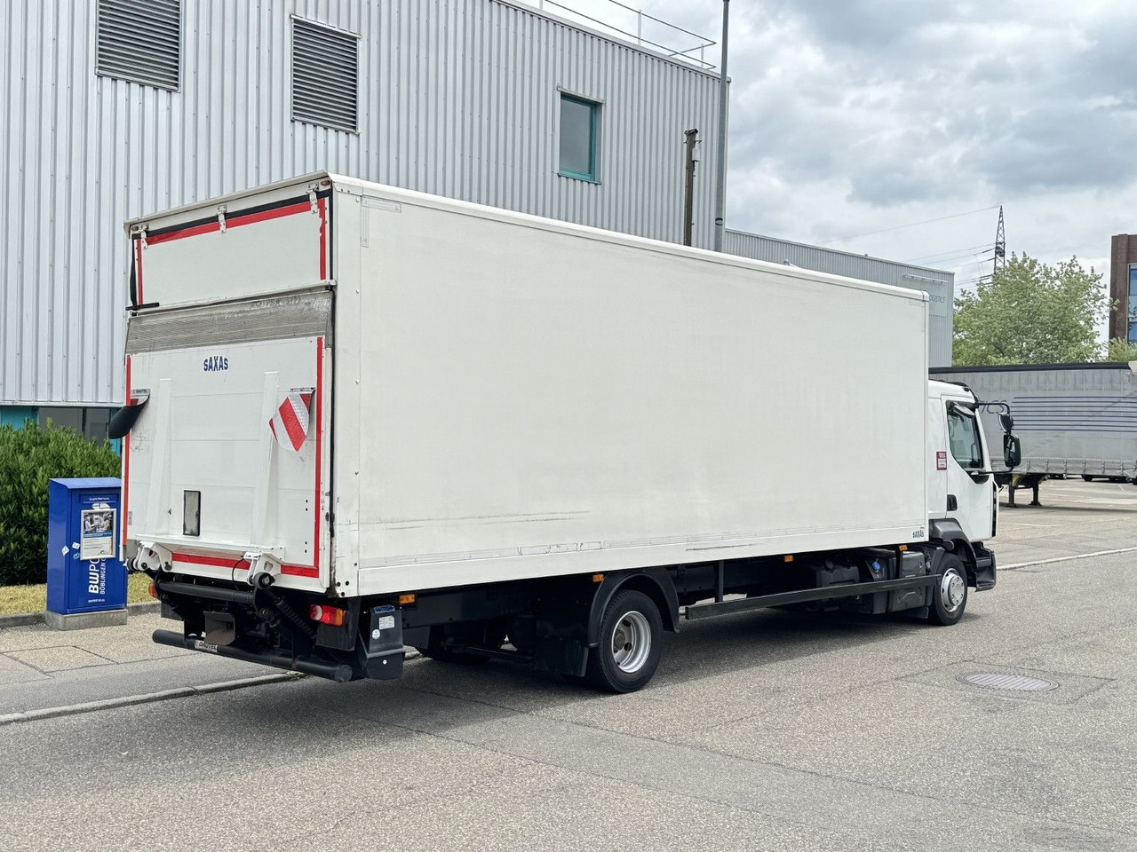 Box truck Renault D12-240 Koffer 7,3m AHK L-Haus Klima Luft: picture 7