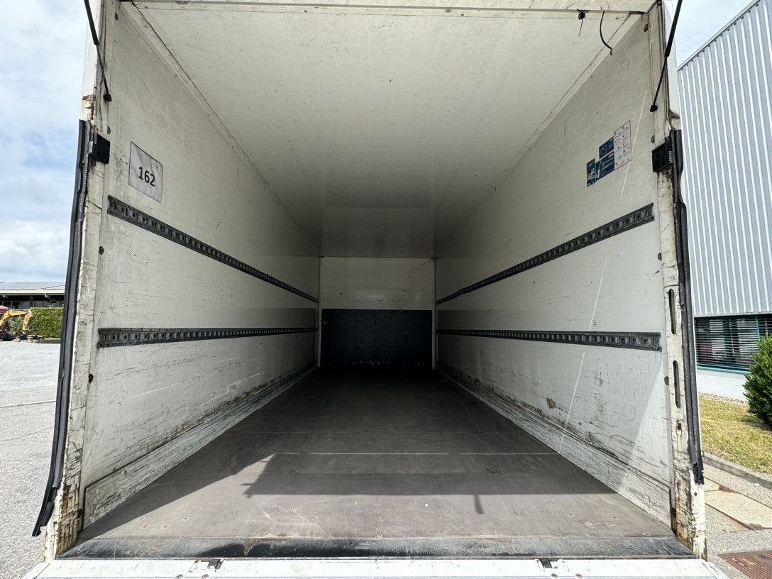 Box truck Renault D12-240 Koffer 7,3m AHK L-Haus Klima Luft: picture 10