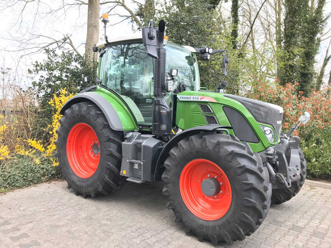 FENDT 514 Vario S4 ProfiPlus - Farm tractor: picture 5 FENDT 514 Vario S4 ProfiPlus - Farm tractor: picture 5