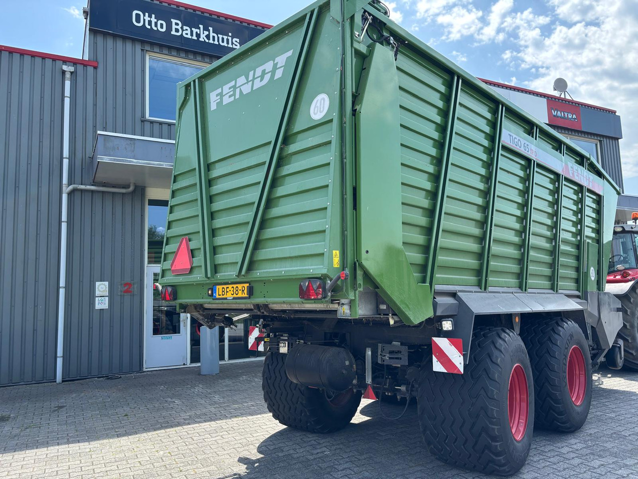 FENDT Tigo XR-D - Self-loading wagon: picture 2 FENDT Tigo XR-D - Self-loading wagon: picture 2