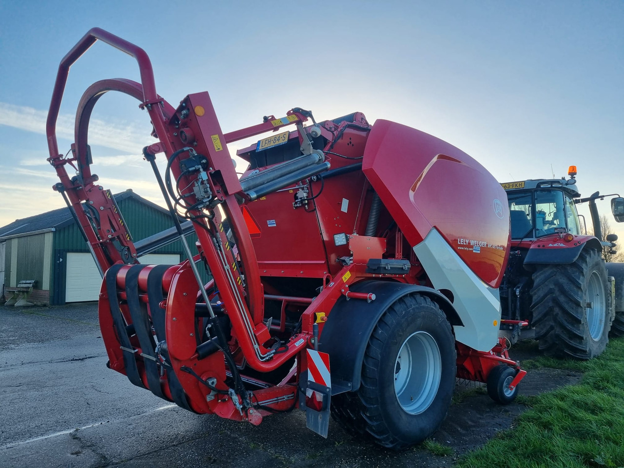 Lely Welger RPC160V - Bale wrapper: picture 2 Lely Welger RPC160V - Bale wrapper: picture 2