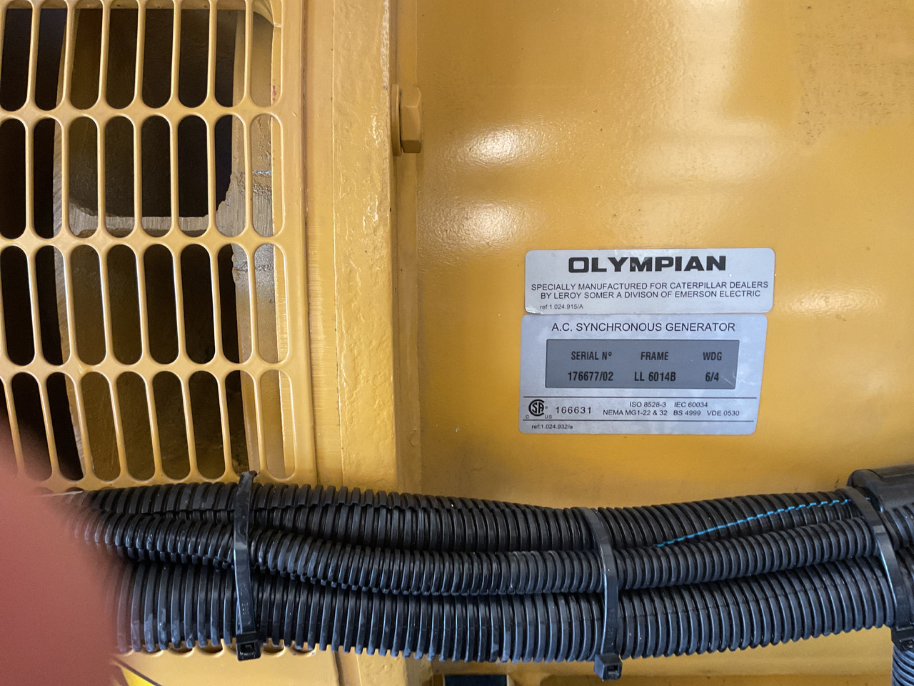 Caterpillar C13, 400KVA Generator. Like brand new. - Generator set: picture 4 Caterpillar C13, 400KVA Generator. Like brand new. - Generator set: picture 4
