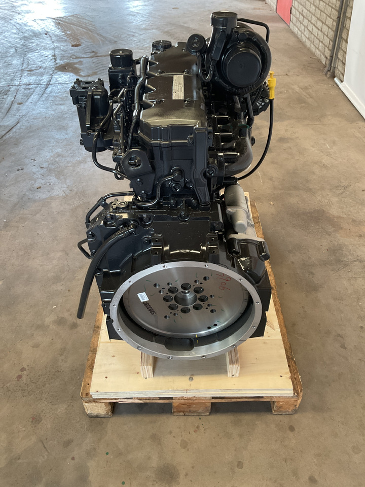 Cummins QSB6.7 - Engine: picture 4 Cummins QSB6.7 - Engine: picture 4