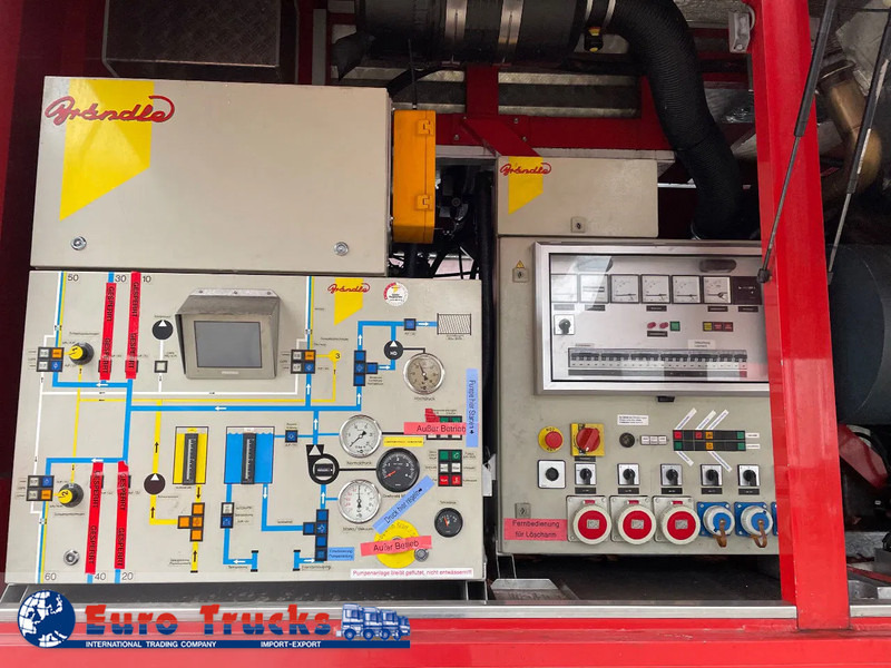 Fire truck Mercedes-Benz Special trailer/brandweer/fire departement/feuerwehr/sapeur pompiers: picture 9