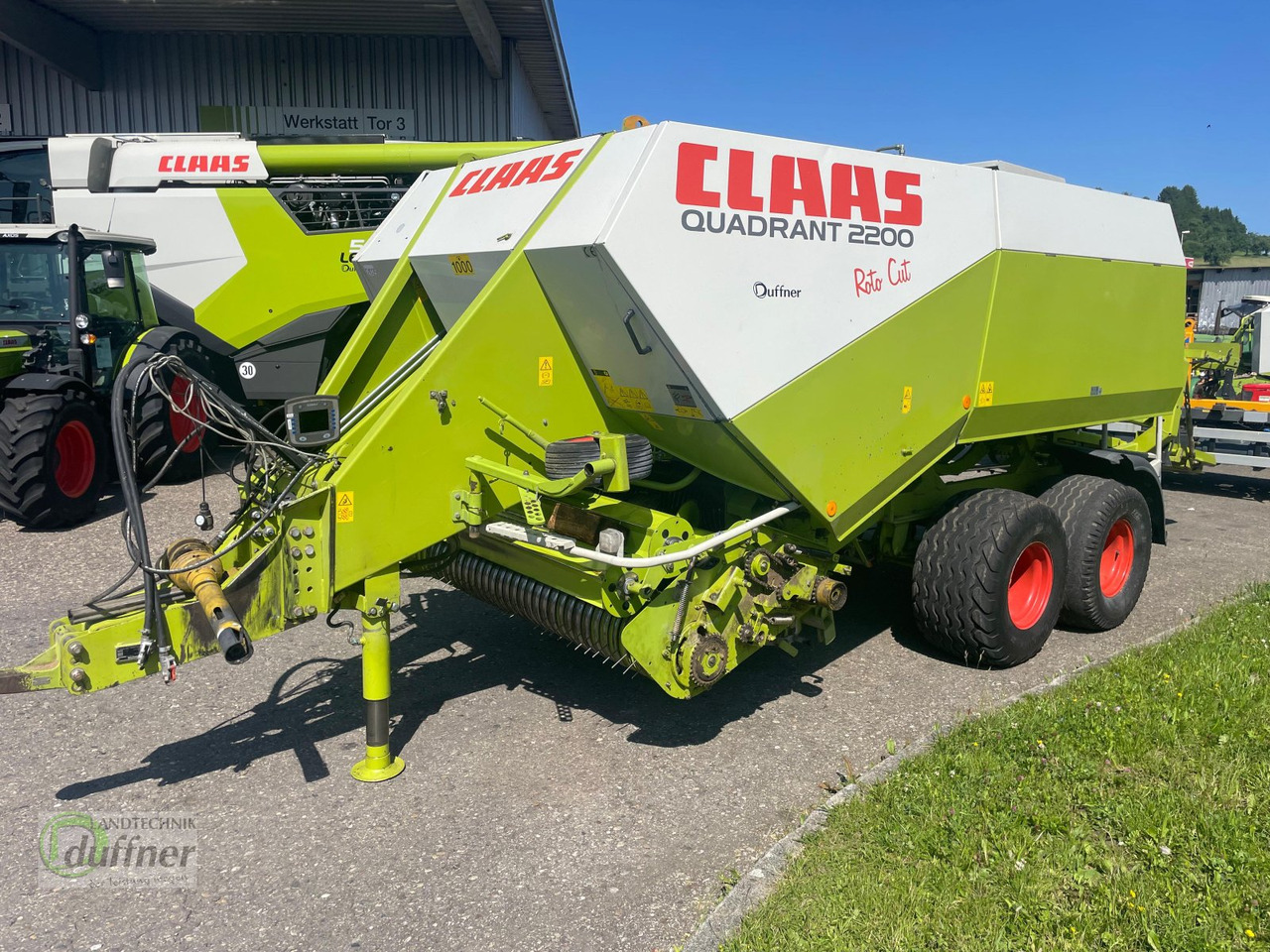 CLAAS Quadrant 2200 RC Tandem - Square baler: picture 1 CLAAS Quadrant 2200 RC Tandem - Square baler: picture 1