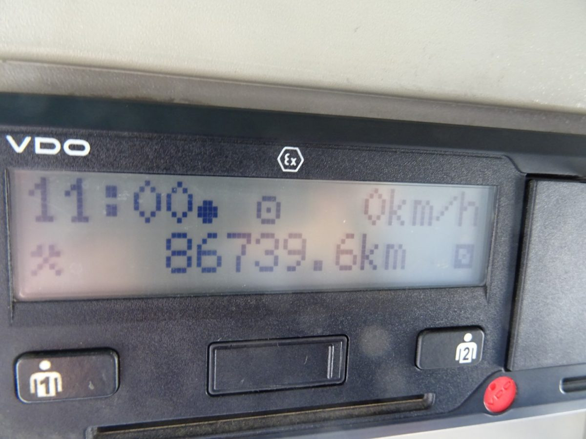 Road sweeper IVECO EUROCARGO 150E22: picture 12 Road sweeper IVECO EUROCARGO 150E22: picture 12