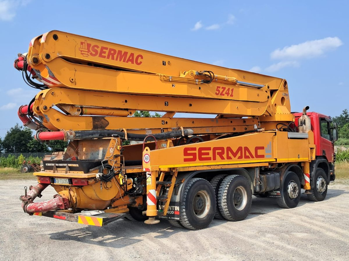 SCANIA P 114 380 SERMAC 5Z41 - Concrete pump truck: picture 5 SCANIA P 114 380 SERMAC 5Z41 - Concrete pump truck: picture 5