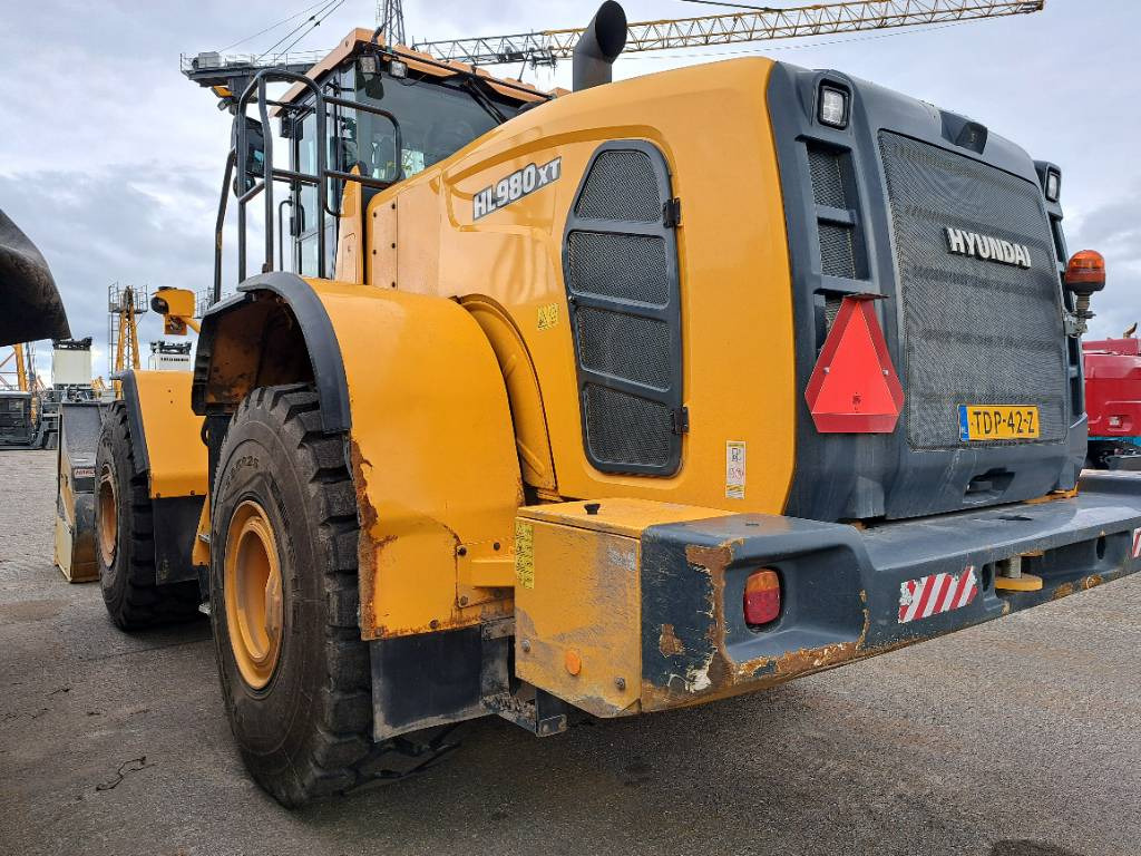 Hyundai HL980XT - Wheel loader: picture 5 Hyundai HL980XT - Wheel loader: picture 5