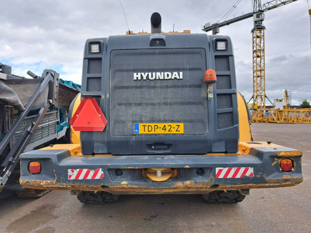 Hyundai HL980XT - Wheel loader: picture 4 Hyundai HL980XT - Wheel loader: picture 4