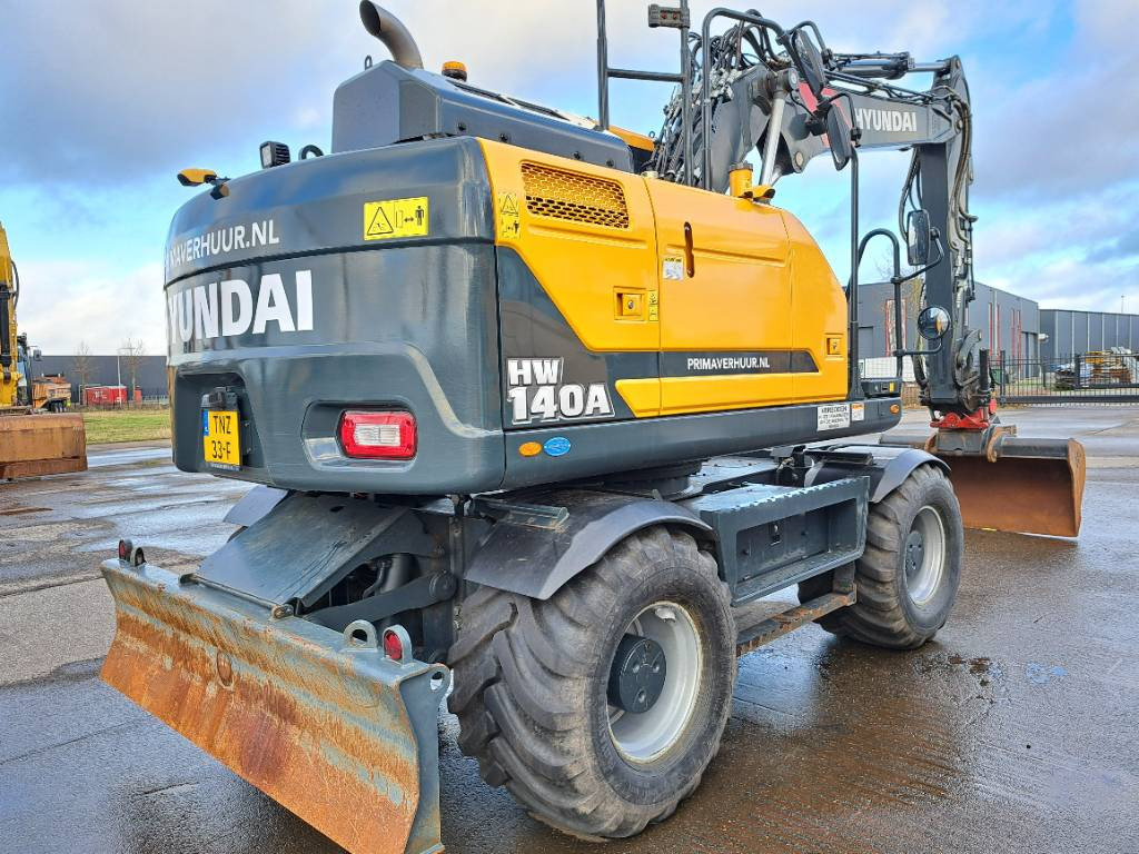 Hyundai HW140A + Tiltrotator - Wheel excavator: picture 3 Hyundai HW140A + Tiltrotator - Wheel excavator: picture 3