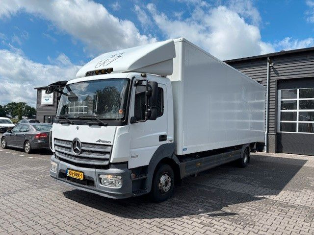 Mercedes-Benz Atego 1221 - Box truck: picture 1 Mercedes-Benz Atego 1221 - Box truck: picture 1