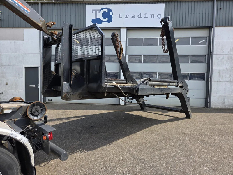 Diversen 14 ton Portaal systeem. haakarm en kabel systeem - Cable system truck: picture 5 Diversen 14 ton Portaal systeem. haakarm en kabel systeem - Cable system truck: picture 5