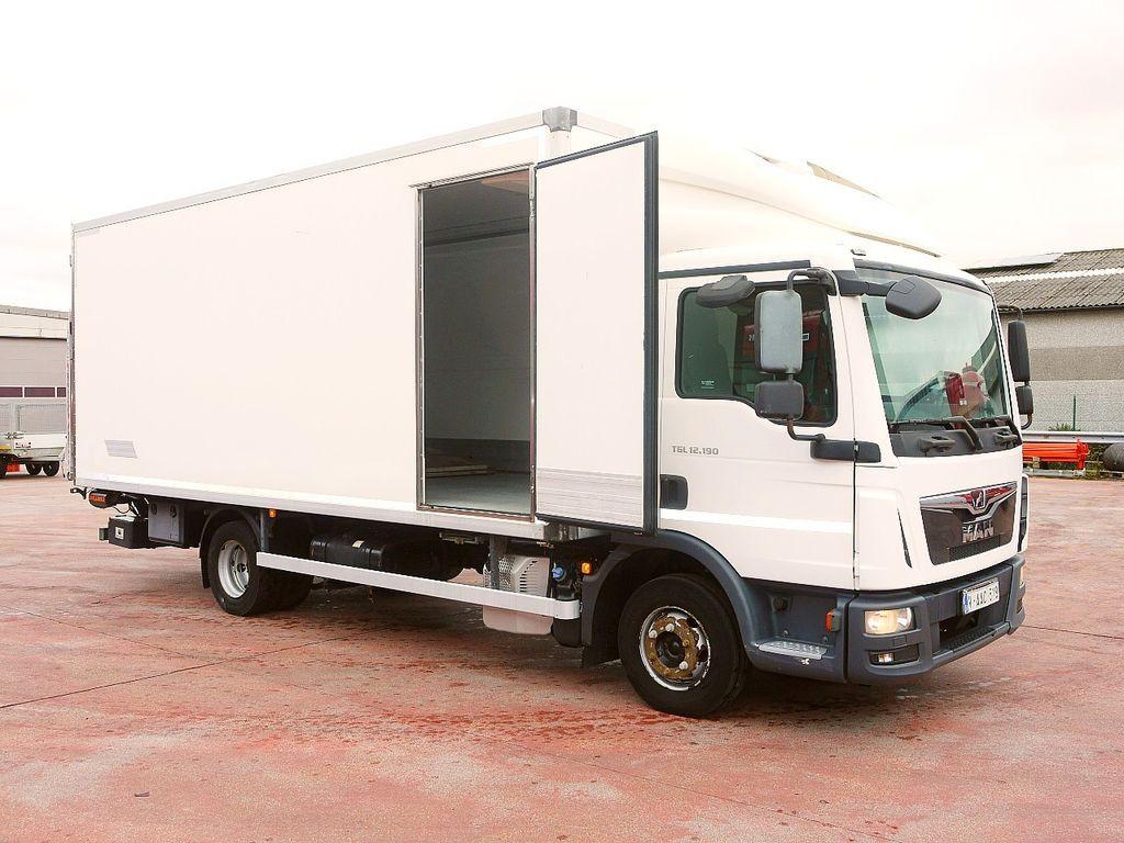 MAN 12.190 TGL KUHLKOFFER THERMOKING V800 MT LUFT AC - Refrigerator truck: picture 3 MAN 12.190 TGL KUHLKOFFER THERMOKING V800 MT LUFT AC - Refrigerator truck: picture 3