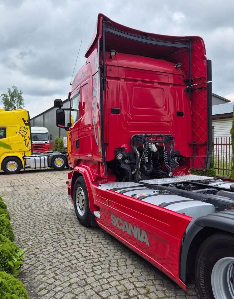 Tractor unit Scania R450: picture 10