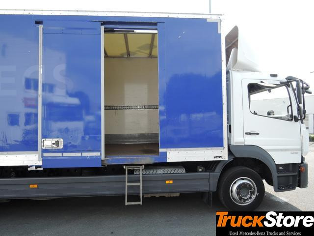Mercedes-Benz Atego 1218 L - Box truck: picture 2 Mercedes-Benz Atego 1218 L - Box truck: picture 2