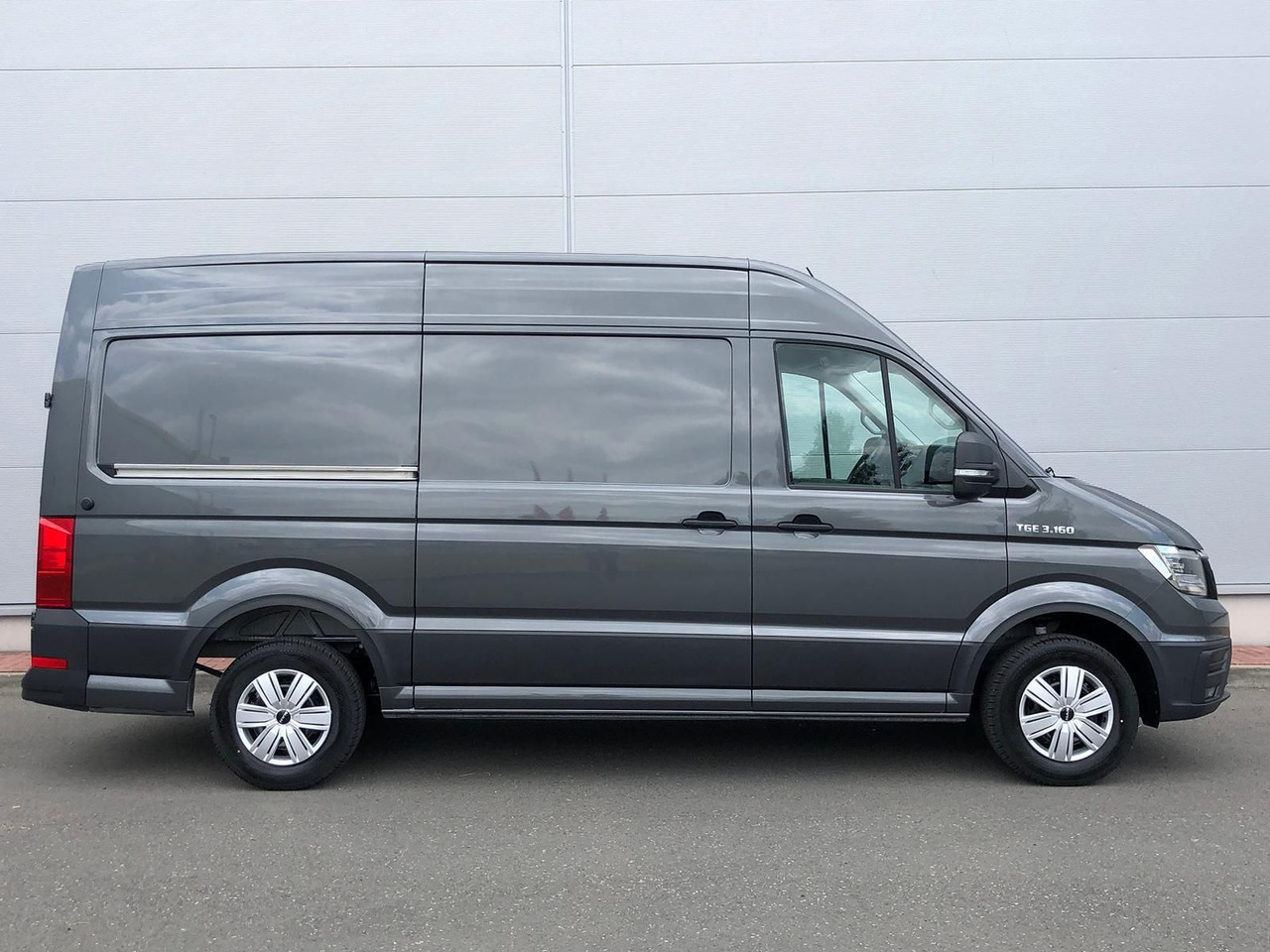 MAN TGE 3.160 L3H3 Kasten LED AHK NAVI GRA RWD SITZH - Panel van: picture 5 MAN TGE 3.160 L3H3 Kasten LED AHK NAVI GRA RWD SITZH - Panel van: picture 5