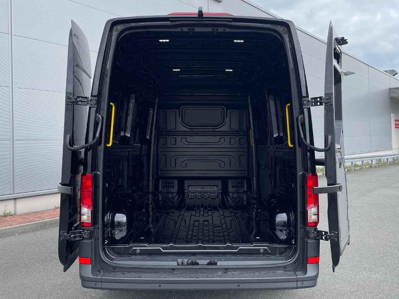 Car MAN TGE 3.160 L3H3 Kasten RWD LED ACC RWD SHZ STANDH: picture 12 Car MAN TGE 3.160 L3H3 Kasten RWD LED ACC RWD SHZ STANDH: picture 12