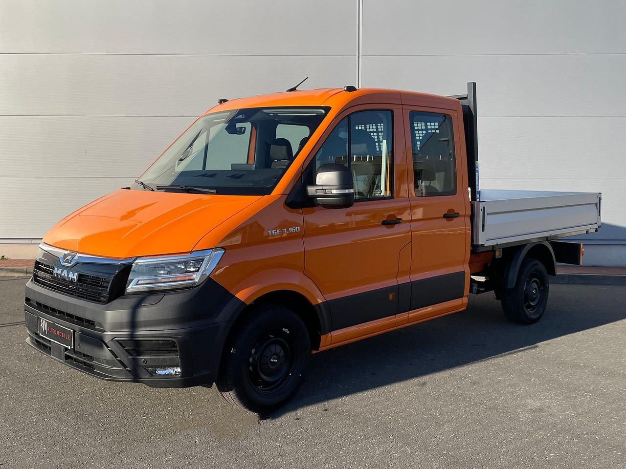 MAN TGE 3.160 Pritsche DOKA MR HECK AHK 3.5t ACC NAV - Open body delivery van, Combi van: picture 1 MAN TGE 3.160 Pritsche DOKA MR HECK AHK 3.5t ACC NAV - Open body delivery van, Combi van: picture 1