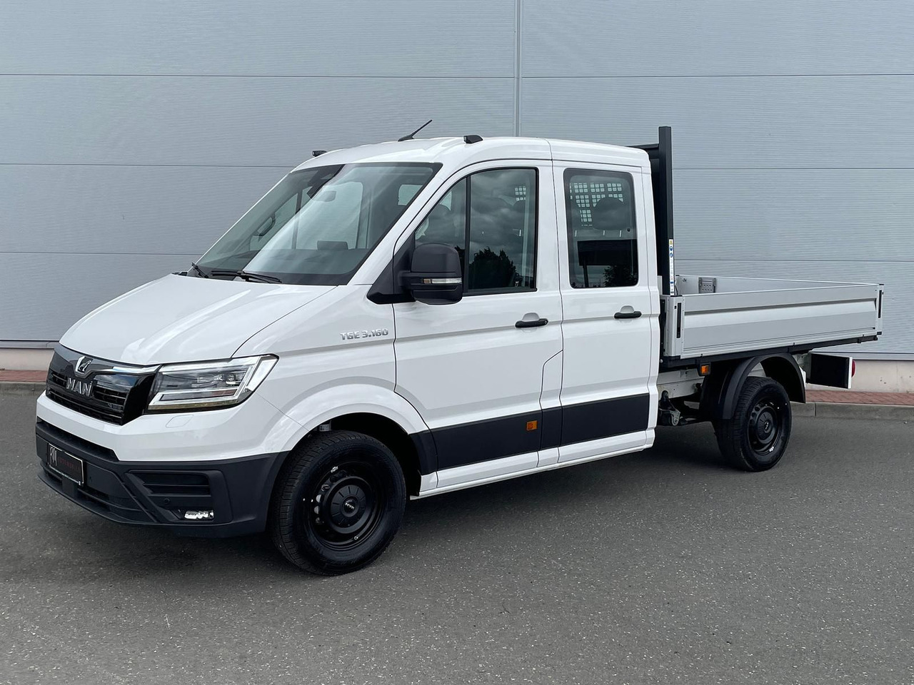 MAN TGE 3.160 Pritsche DOKA MR HECK AHK 3.5t ACC NAV - Open body delivery van, Combi van: picture 1 MAN TGE 3.160 Pritsche DOKA MR HECK AHK 3.5t ACC NAV - Open body delivery van, Combi van: picture 1