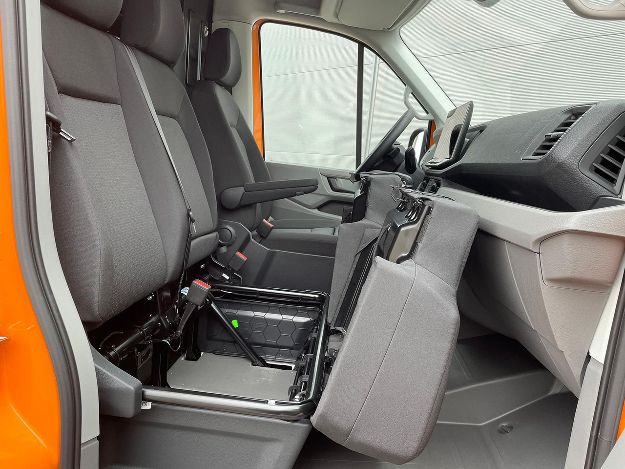 Car MAN TGE 3.180 Kasten L3H2 ACC LED STANDHZ NAVI: picture 28 Car MAN TGE 3.180 Kasten L3H2 ACC LED STANDHZ NAVI: picture 28