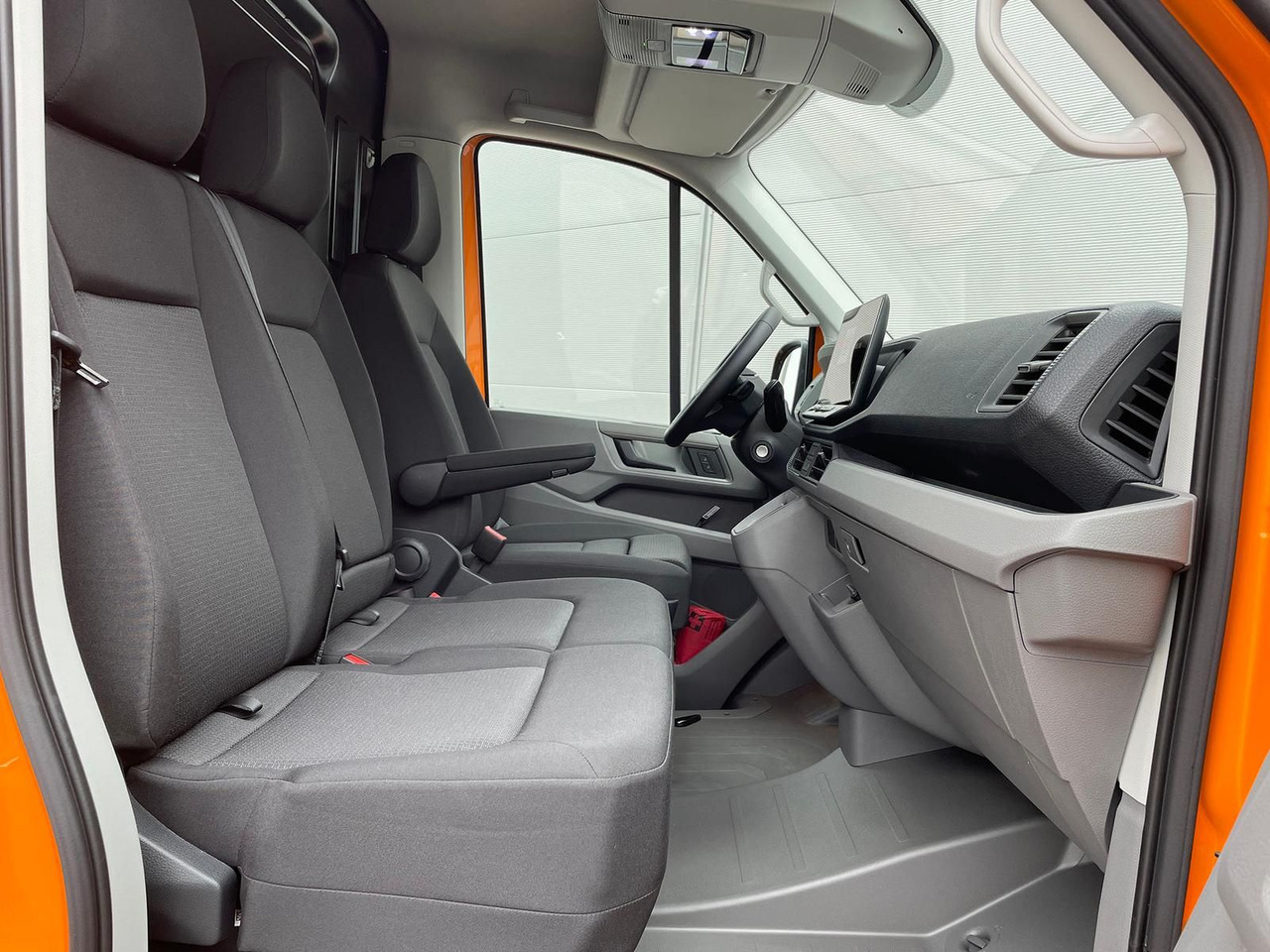 Car MAN TGE 3.180 Kasten L3H2 ACC LED STANDHZ NAVI: picture 15 Car MAN TGE 3.180 Kasten L3H2 ACC LED STANDHZ NAVI: picture 15