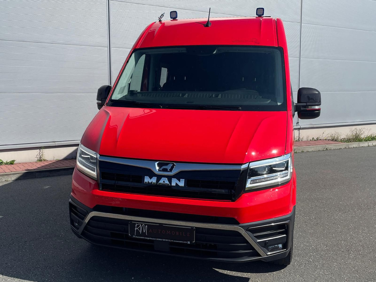 MAN TGE 3.180 L3H3 Individual S BF3+ BEGLEITFAHRZEUG - Passenger van: picture 4 MAN TGE 3.180 L3H3 Individual S BF3+ BEGLEITFAHRZEUG - Passenger van: picture 4