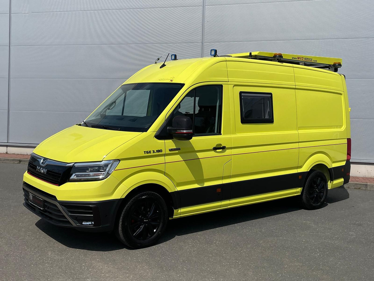 MAN TGE 3.180 L3H3 IndividualS BF3 + BEGLEITFAHRZEUG - Panel van: picture 1 MAN TGE 3.180 L3H3 IndividualS BF3 + BEGLEITFAHRZEUG - Panel van: picture 1