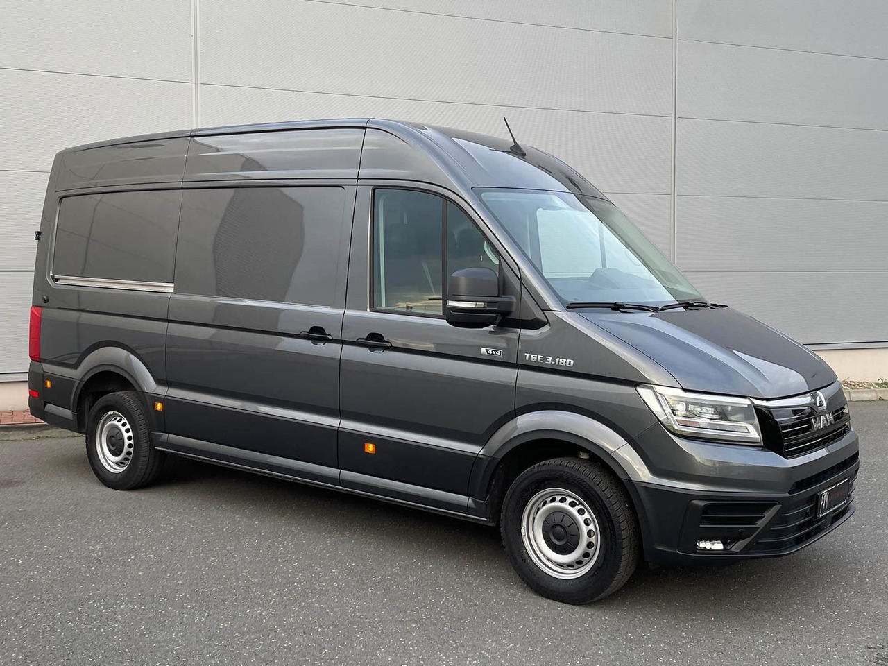 MAN TGE 3.180 L3H3 Kasten 4x4 AUTOM DIFF AHK ACC - Panel van: picture 2 MAN TGE 3.180 L3H3 Kasten 4x4 AUTOM DIFF AHK ACC - Panel van: picture 2