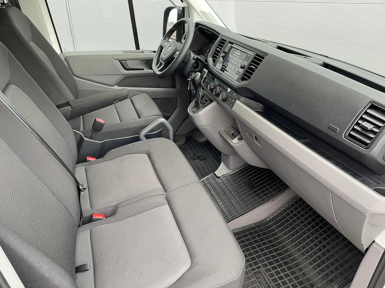 Panel van MAN TGE 3.180 L3H3 Kasten 4x4 AUTOM DIFF AHK TEMP: picture 23