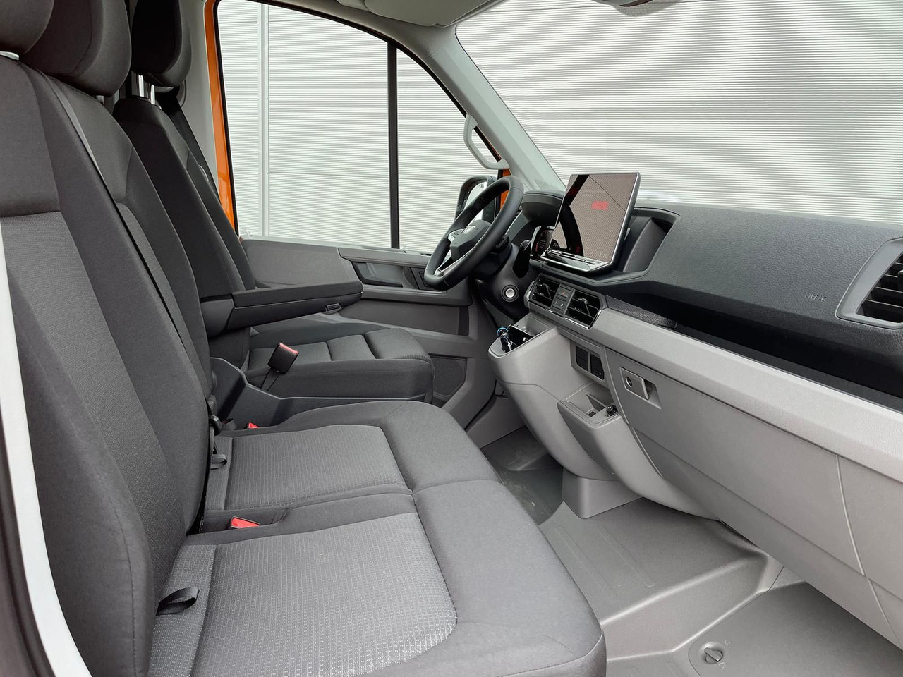 Car MAN TGE 3.180 L3H3 Kasten STANDHZ ACC NAVI KAMERA: picture 12
