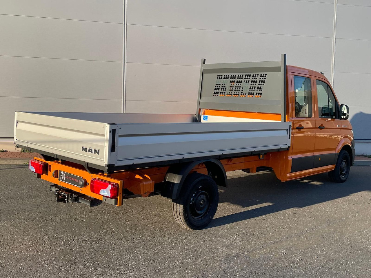 Car MAN TGE 3.180 Pritsche DOKA LR 4x4 ACC LED SHZ Diff.: picture 7