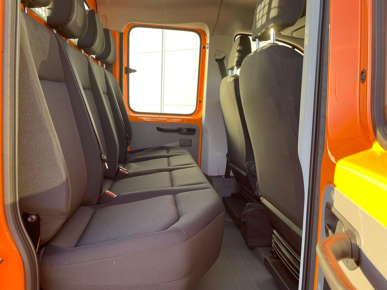 Car MAN TGE 3.180 Pritsche DOKA LR 4x4 ACC LED SHZ Diff.: picture 10